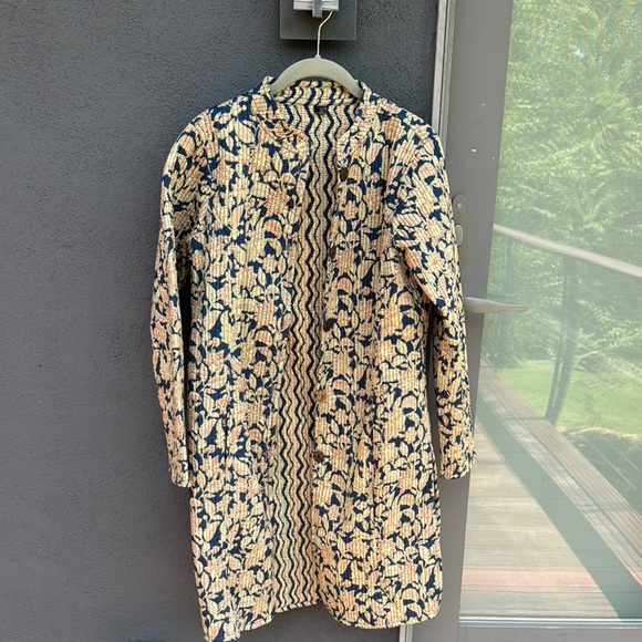 Floral Patterned long Coat - Picture 3 of 10